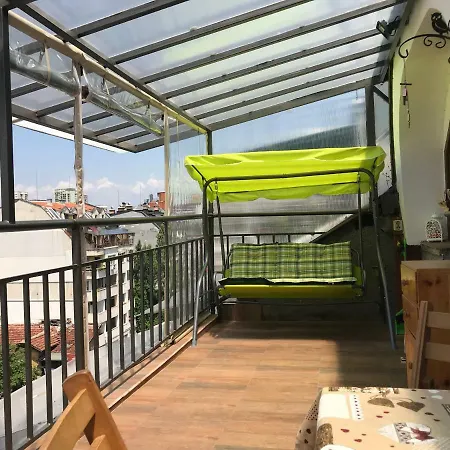Bella Vista - Cosy 1bd Flat With A Big Terrace *